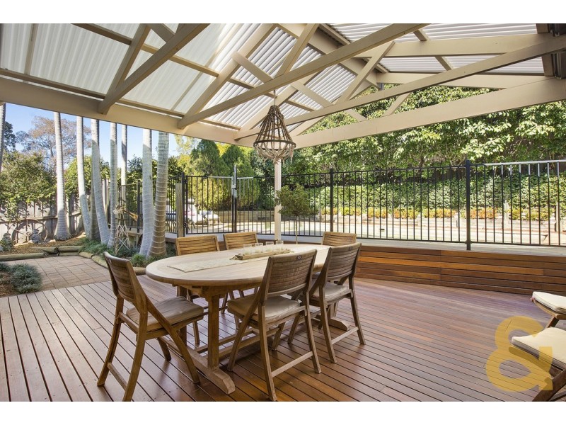 11 Tawmii Place, Castle Hill NSW 2154