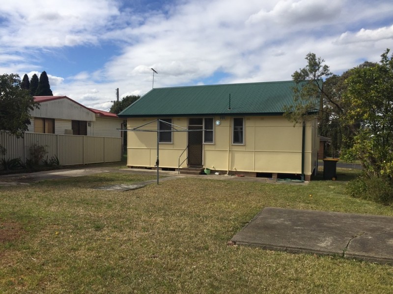 8 Mountfort Street, Lalor Park NSW 2147