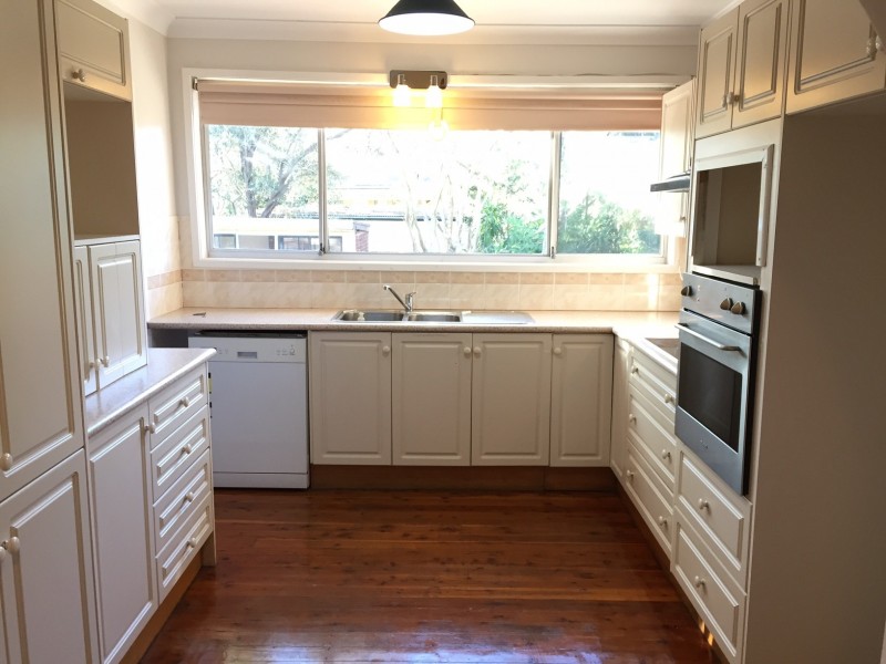 2 George Parade, Baulkham Hills NSW 2153