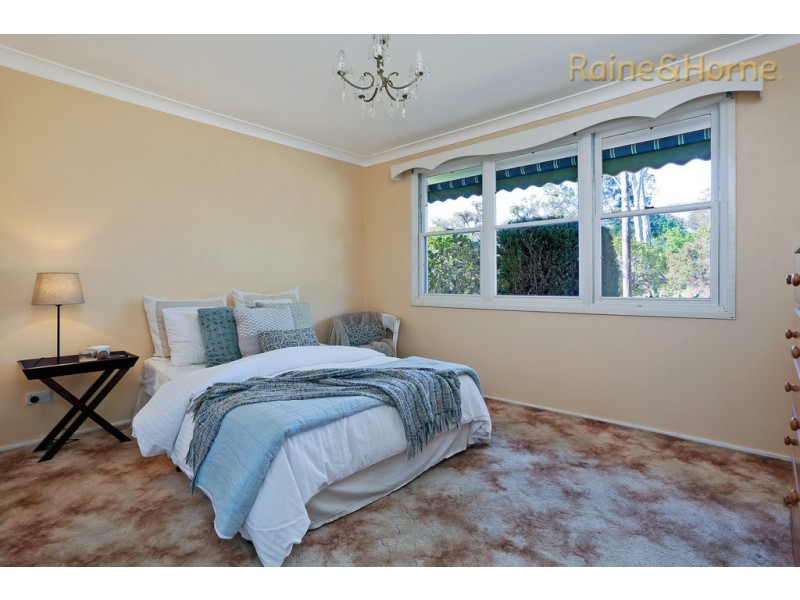 5 Wyndham Place, Baulkham Hills NSW 2153