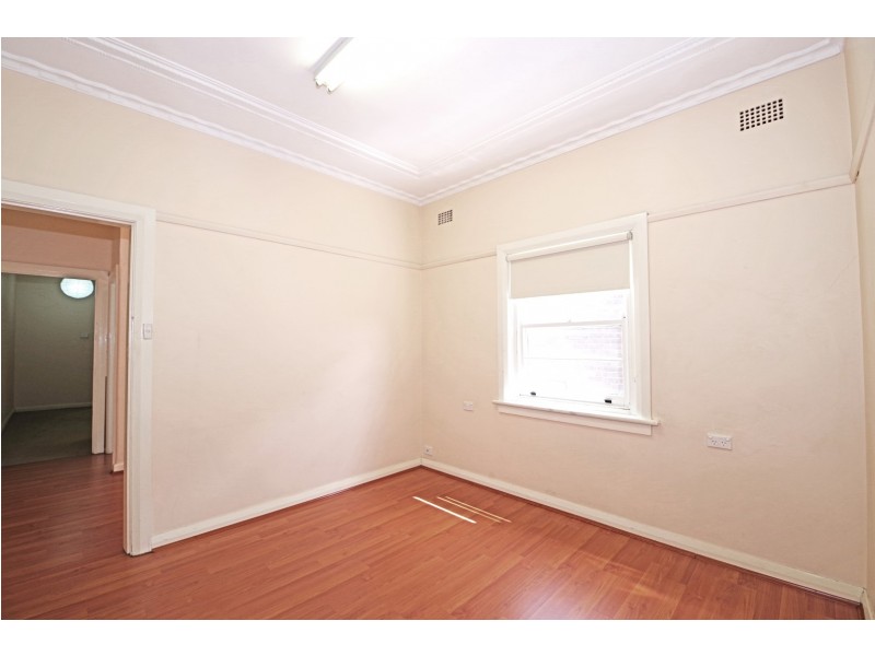 1/233 Hillview Lane, Eastwood NSW 2122