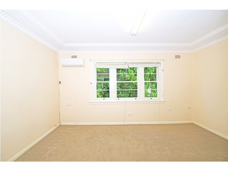 1/233 Hillview Lane, Eastwood NSW 2122