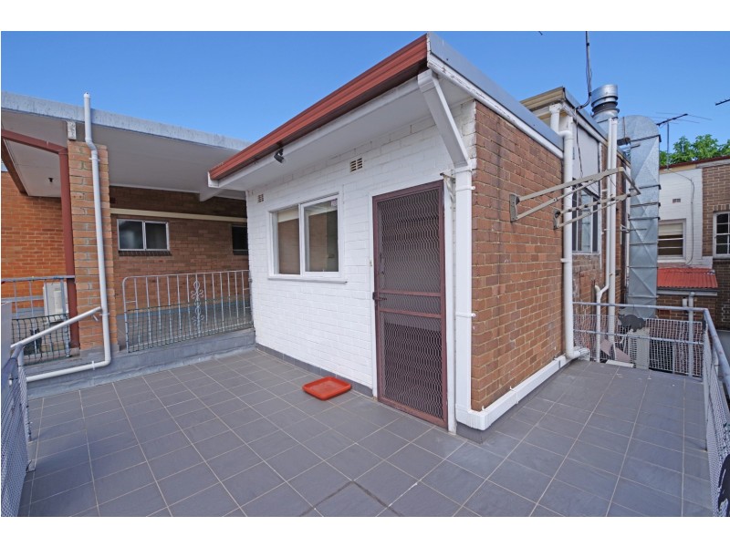 1/233 Hillview Lane, Eastwood NSW 2122
