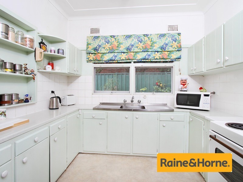 34 Threlfall Street, Eastwood NSW 2122