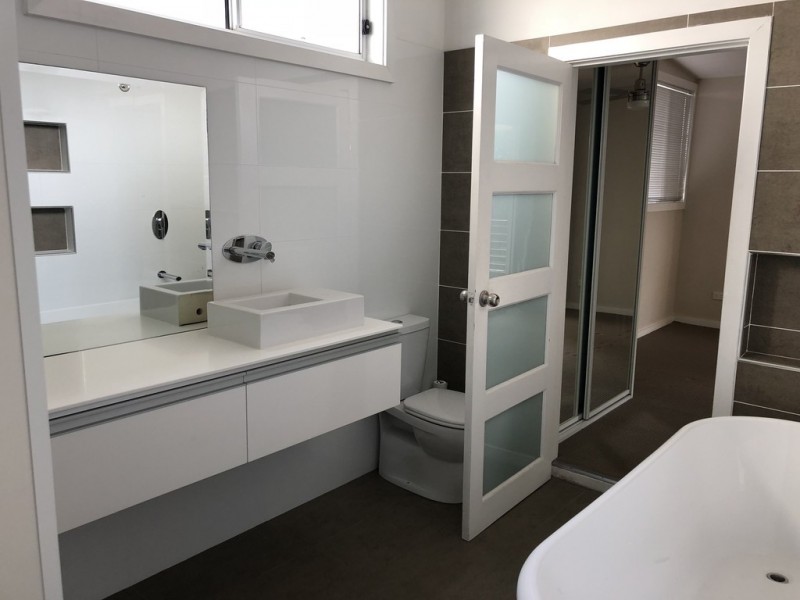 14b BUCKINGHAM ROAD, Baulkham Hills NSW 2153