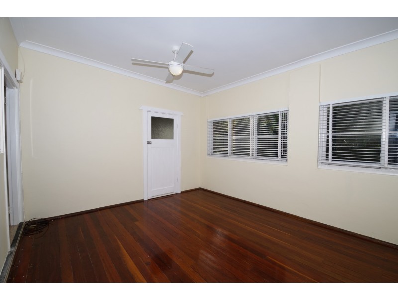 13 Auld Avenue, Eastwood NSW 2122