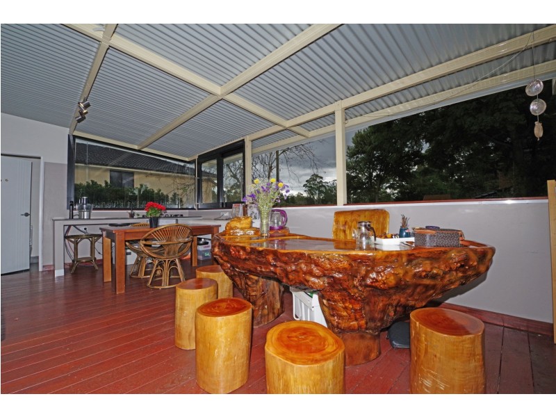 17 LUCINDA ROAD, Marsfield NSW 2122