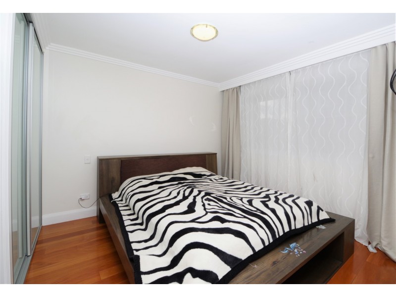 17 LUCINDA ROAD, Marsfield NSW 2122