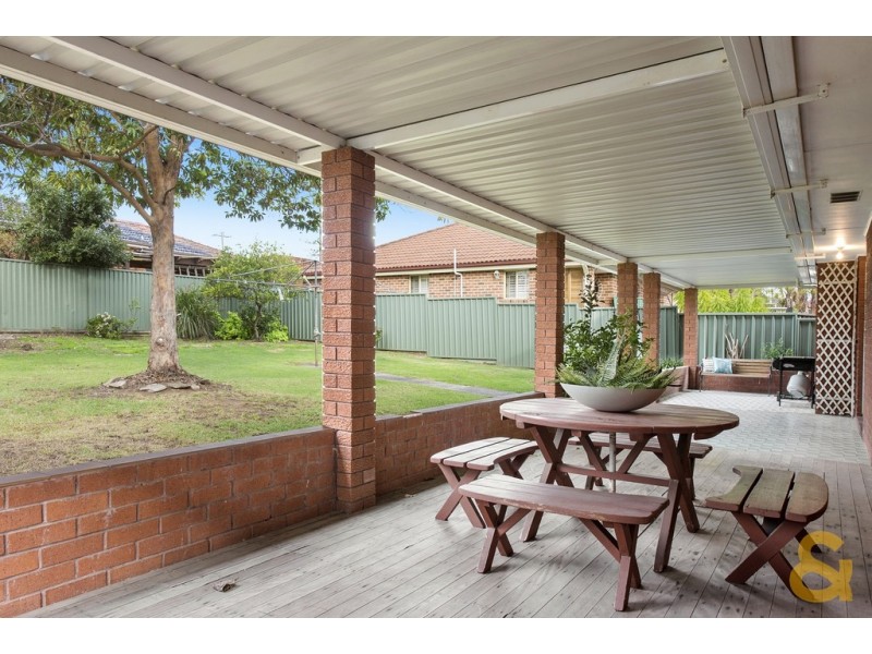 7 FLINDERS AVENUE, Baulkham Hills NSW 2153