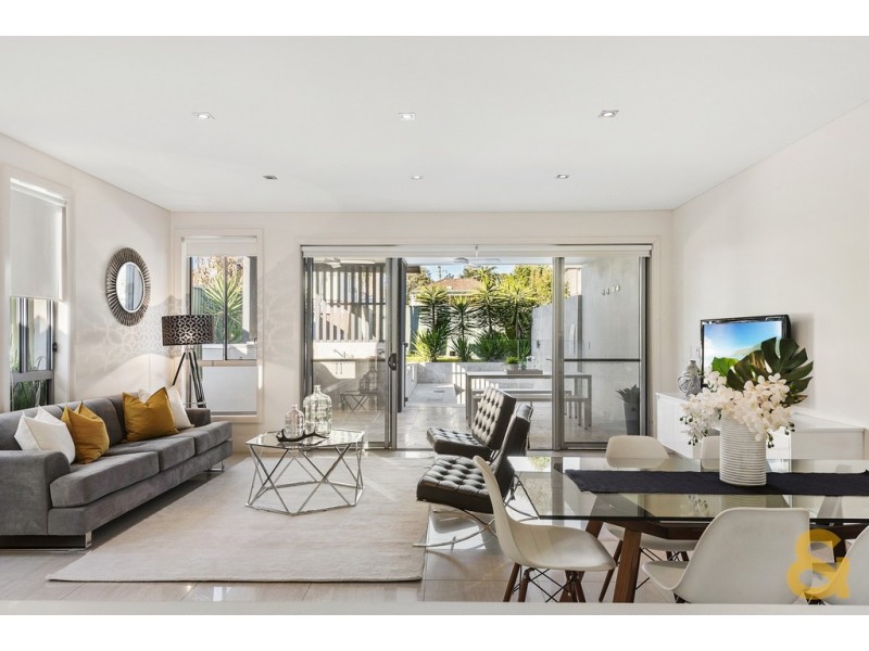 42A SCOTT STREET, Toongabbie NSW 2146