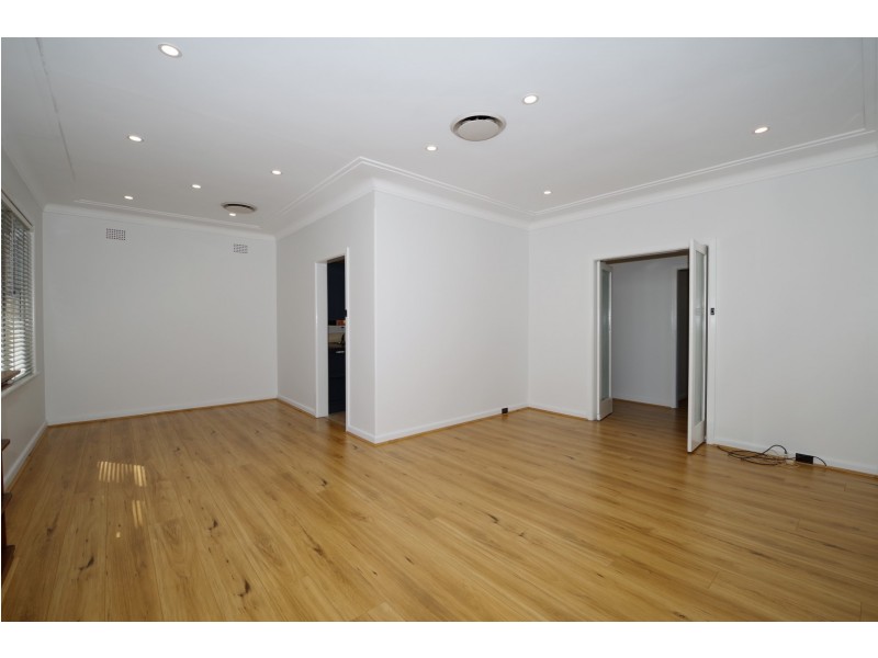 7 HALL STREET, West Ryde NSW 2114