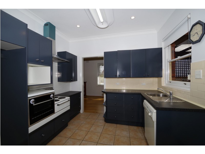 7 HALL STREET, West Ryde NSW 2114