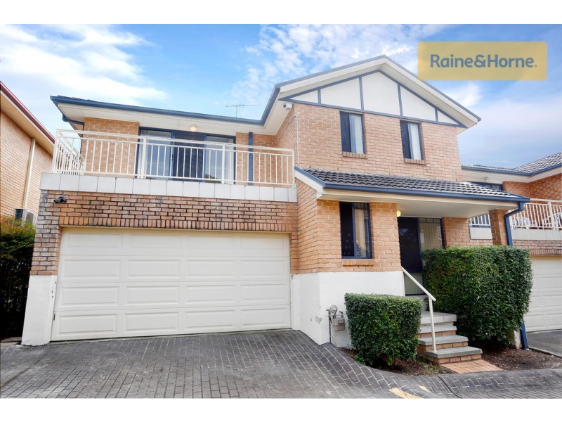 33/18-20 Pearce Street, Baulkham Hills NSW 2153