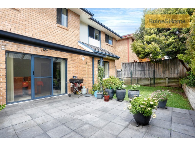 33/18-20 Pearce Street, Baulkham Hills NSW 2153