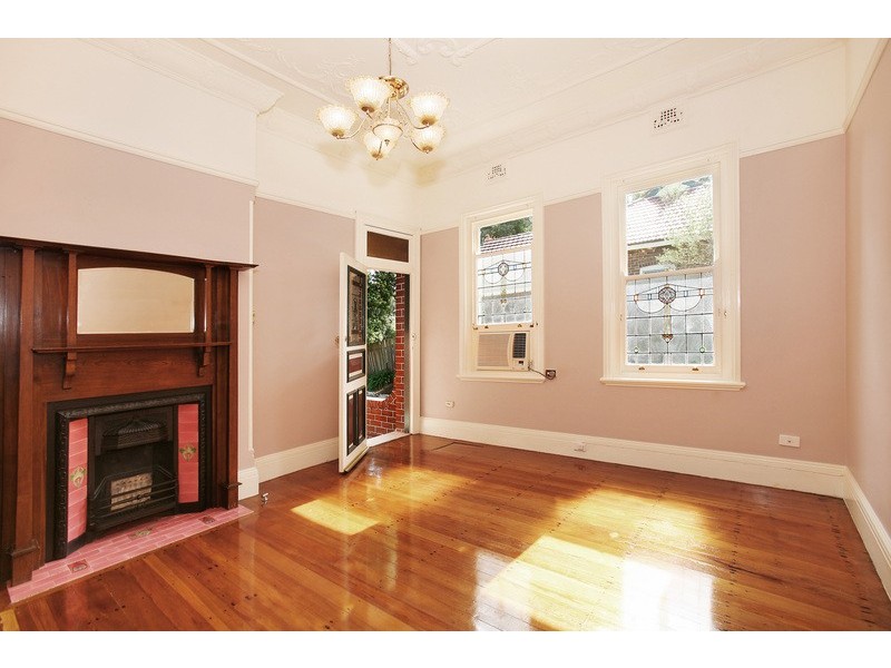 18 Rutledge Street, Eastwood NSW 2122