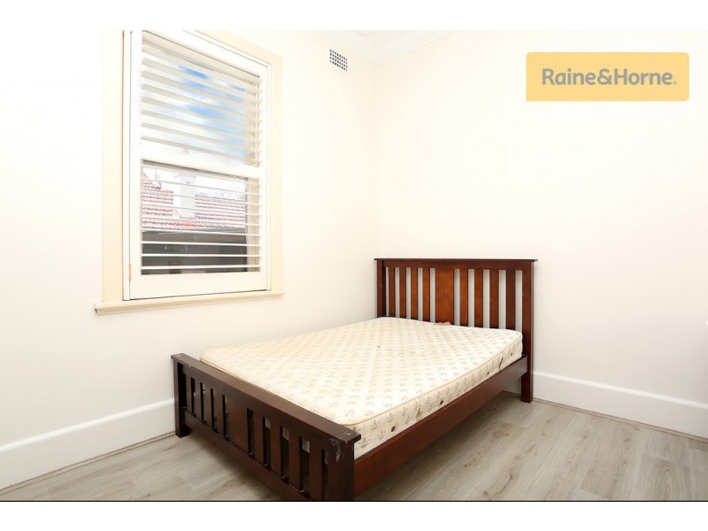 40 FOURTH AVENUE, Eastwood NSW 2122