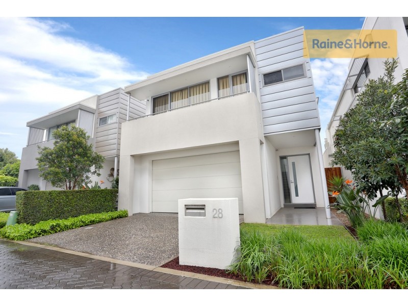 28 Central Park Avenue, Baulkham Hills NSW 2153