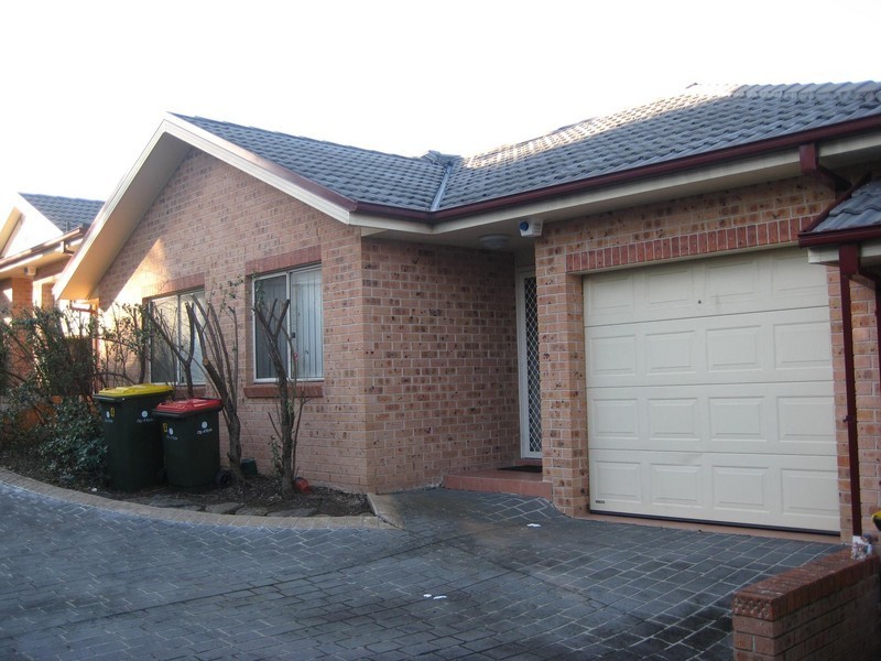 2/17 Welby Street, Eastwood NSW 2122