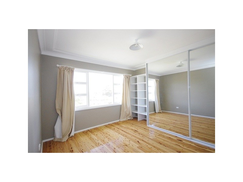 33 Saxon Place, Constitution Hill NSW 2145