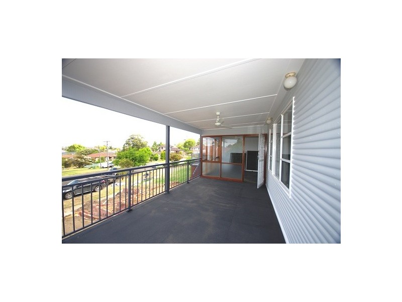 33 Saxon Place, Constitution Hill NSW 2145