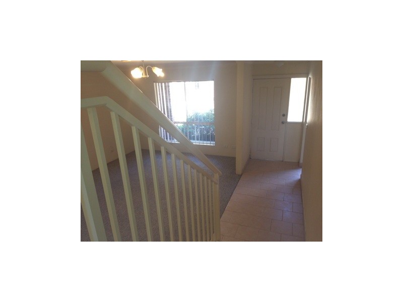 2/11a Yawung Street, Dundas NSW 2117