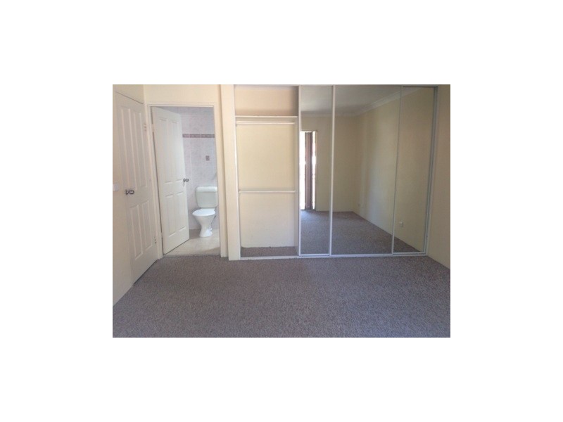 2/11a Yawung Street, Dundas NSW 2117