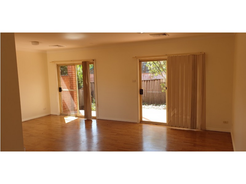 2/58 Anthony Road, Denistone NSW 2114