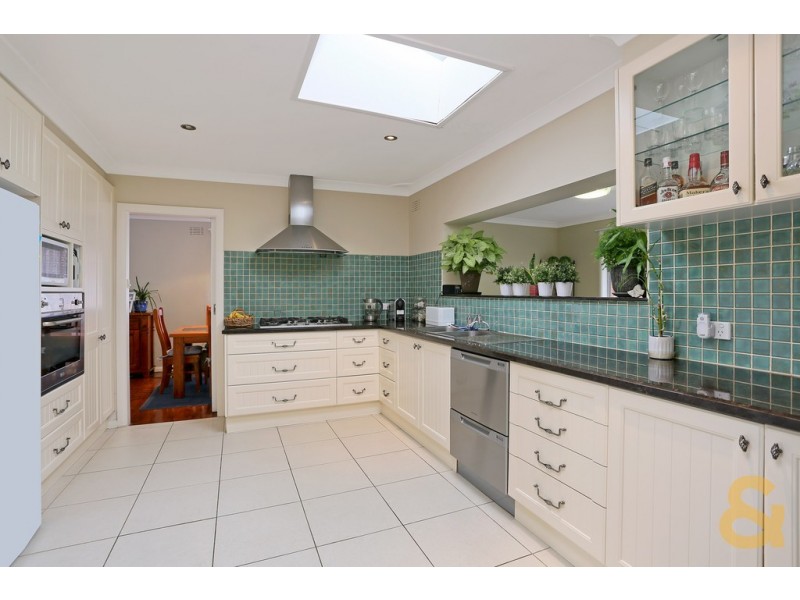 37 Christopher Street, Baulkham Hills NSW 2153