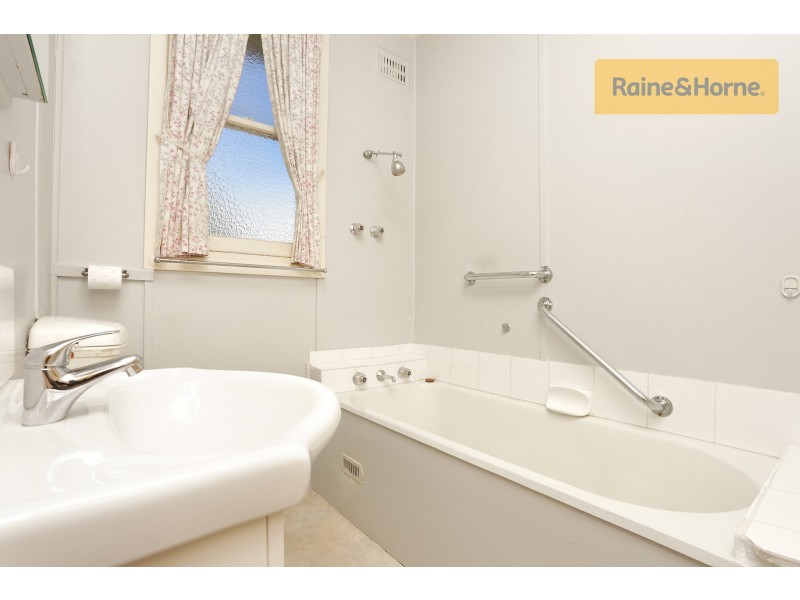 62 Randolph Street, Guildford NSW 2161