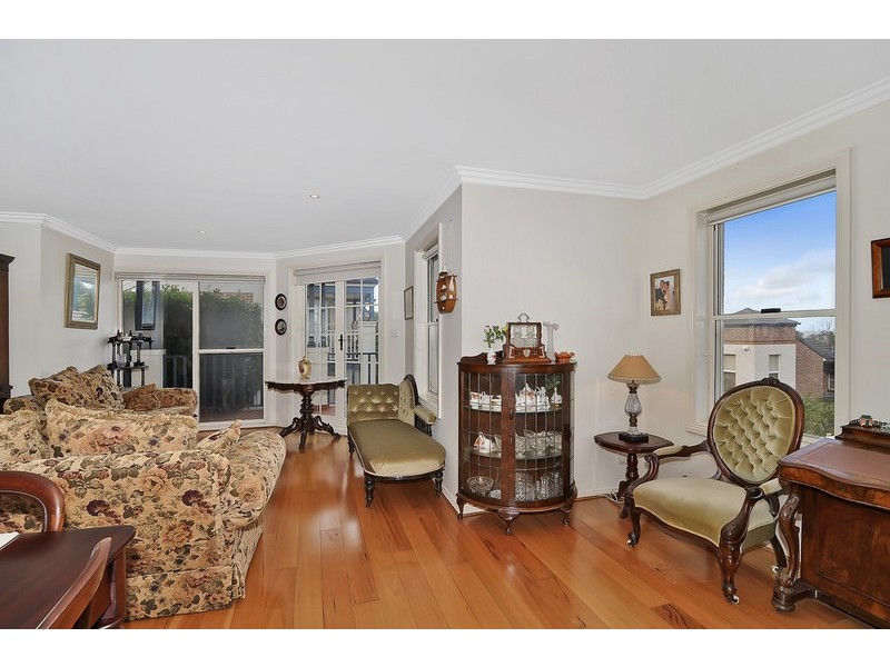 37 Hunterford Crescent, Oatlands NSW 2117