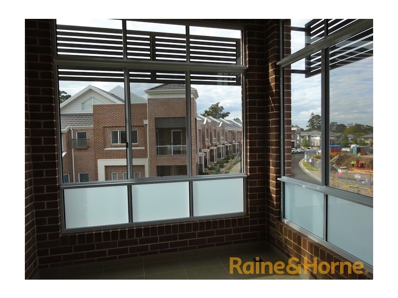 33 Avondale Way, Eastwood NSW 2122