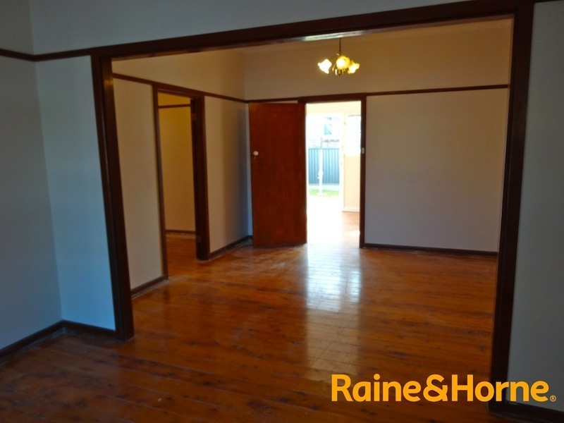 4 Dixon Street, Parramatta NSW 2150