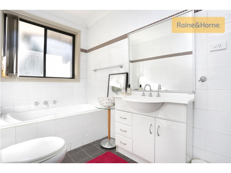 2/59-61 Balmoral Street, Blacktown NSW 2148