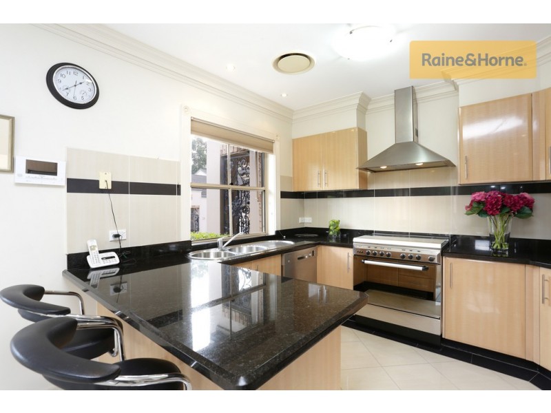 24/342 OLD NORTHERN ROAD, Castle Hill NSW 2154