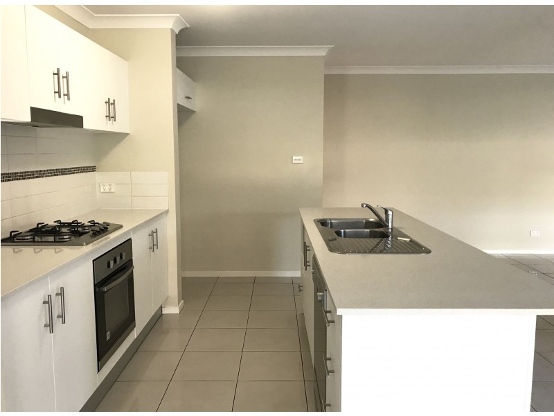 56 Ripple Crescent, The Ponds NSW 2769