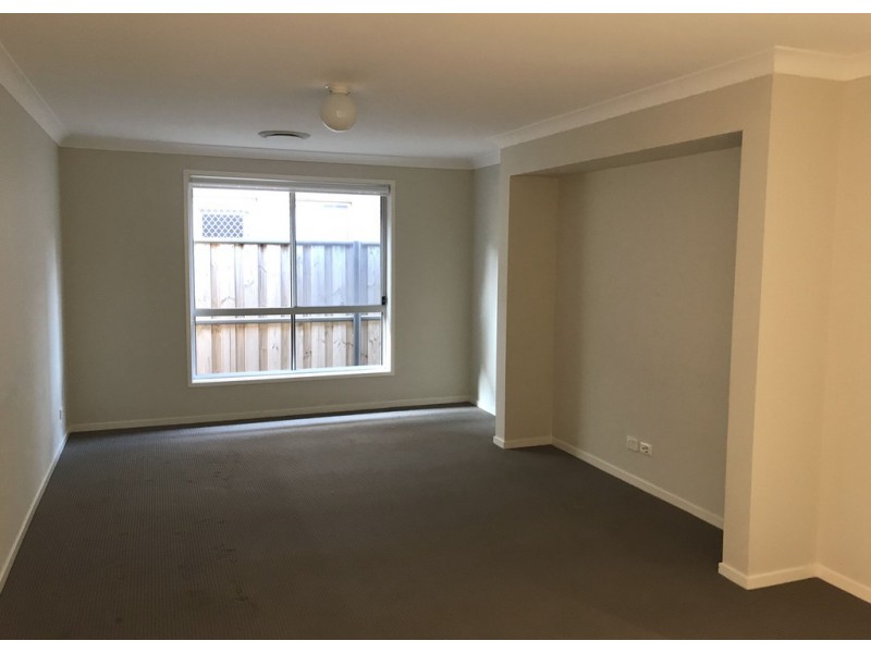 56 Ripple Crescent, The Ponds NSW 2769