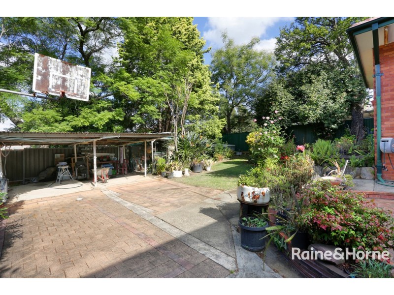 14 CHARLES STREET, Baulkham Hills NSW 2153