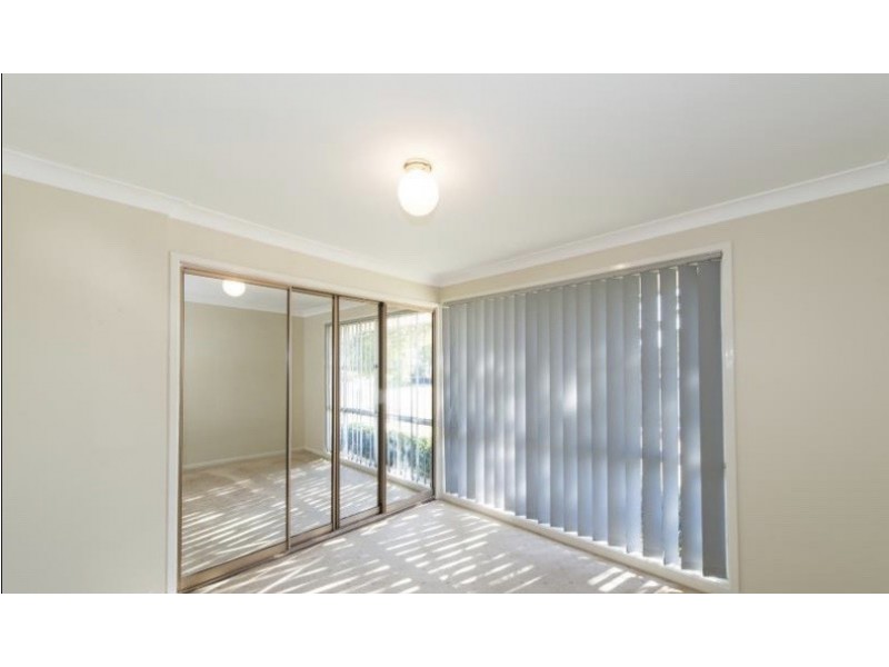 12 ISLINGTON STREET, Cranebrook NSW 2749