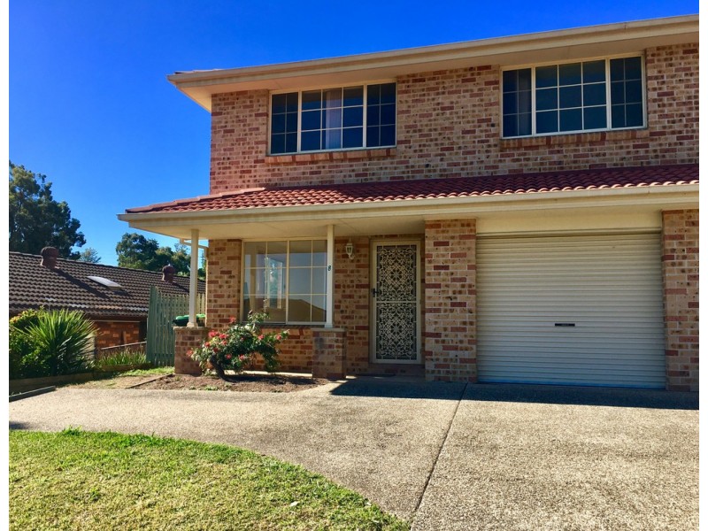 8 GORDONIA GROVE, Baulkham Hills NSW 2153