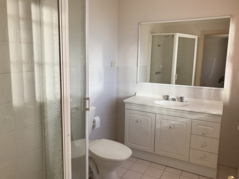 8 GORDONIA GROVE, Baulkham Hills NSW 2153