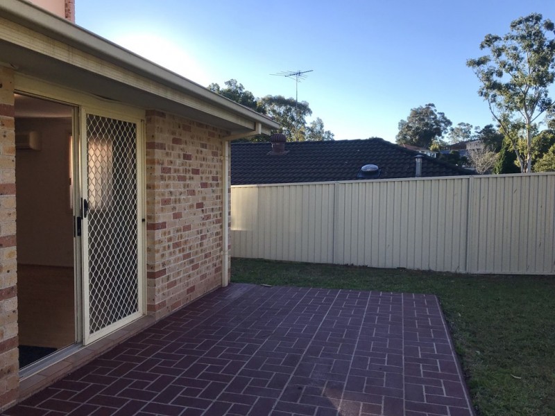 8 GORDONIA GROVE, Baulkham Hills NSW 2153