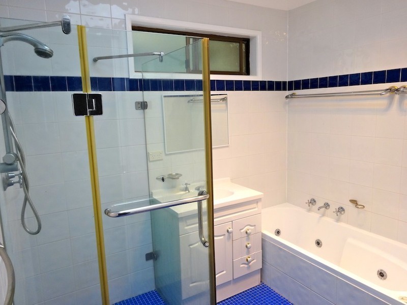 35 Dobson Crescent, Baulkham Hills NSW 2153