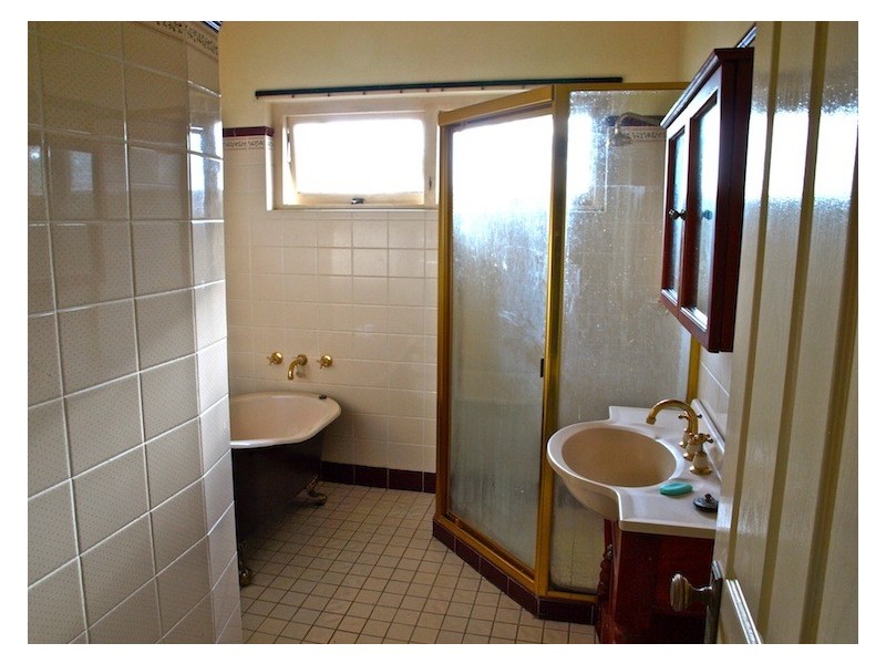 18 Owen Ave, Baulkham Hills NSW 2153