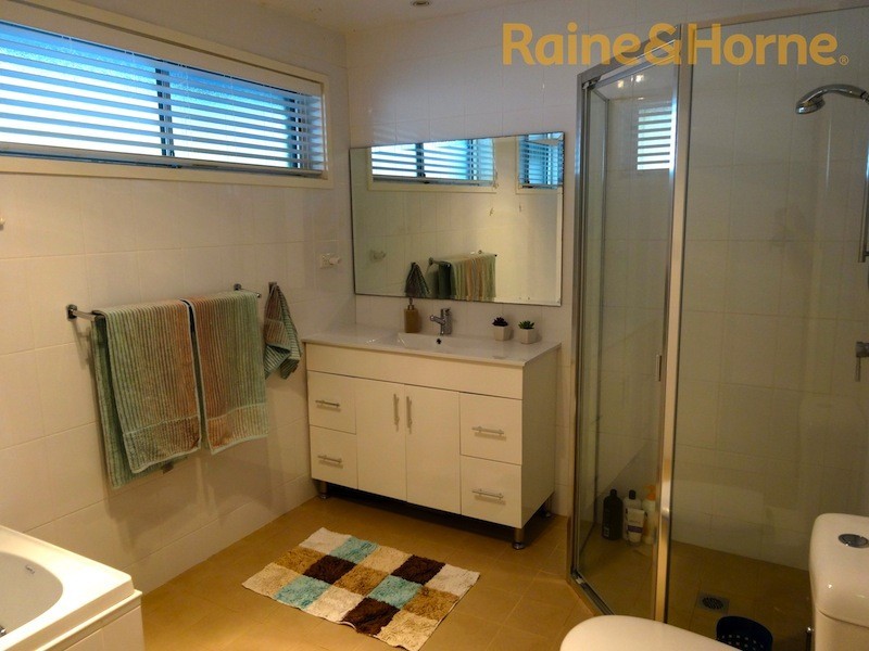 65 Tamboura Avenue, Baulkham Hills NSW 2153