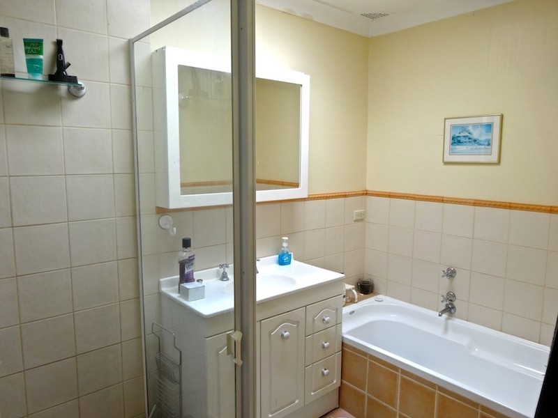 24 Rebecca Pde, Winston Hills NSW 2153