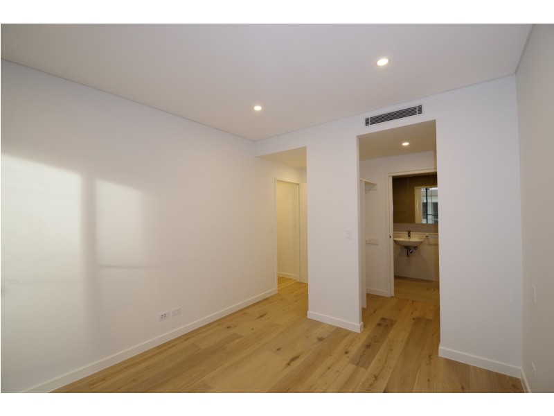 102a/21 GLEN STREET, Eastwood NSW 2122