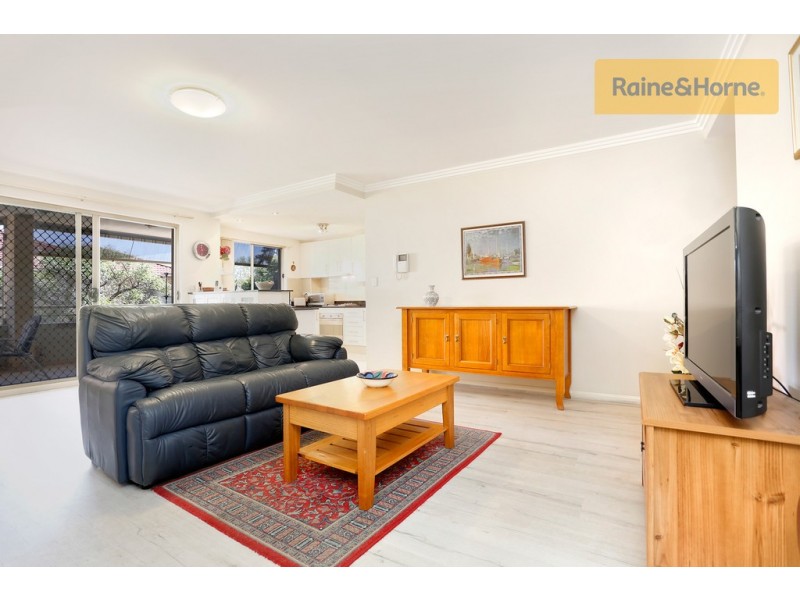 17/17-21 MERYLL AVENUE, Baulkham Hills NSW 2153