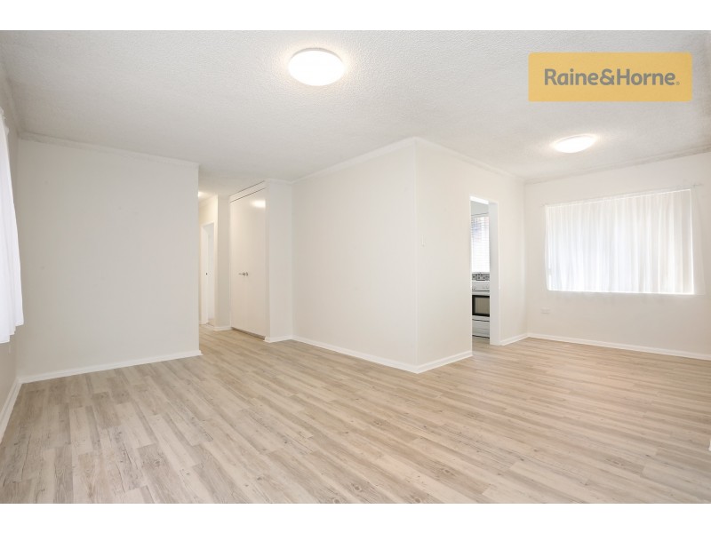 3/49 Doomben Avenue, Eastwood NSW 2122