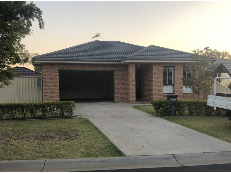 34 Hereford Way, Picton NSW 2571