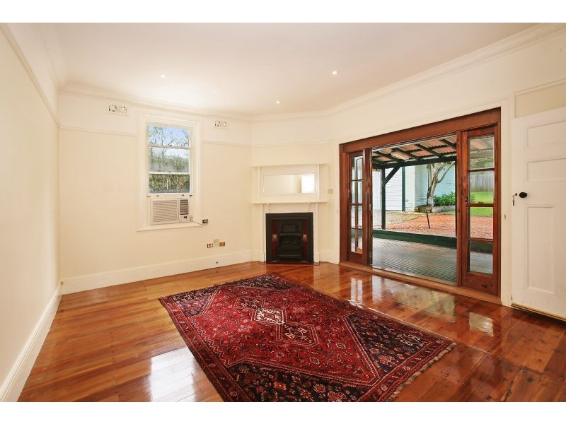 18 Rutledge Street, Eastwood NSW 2122